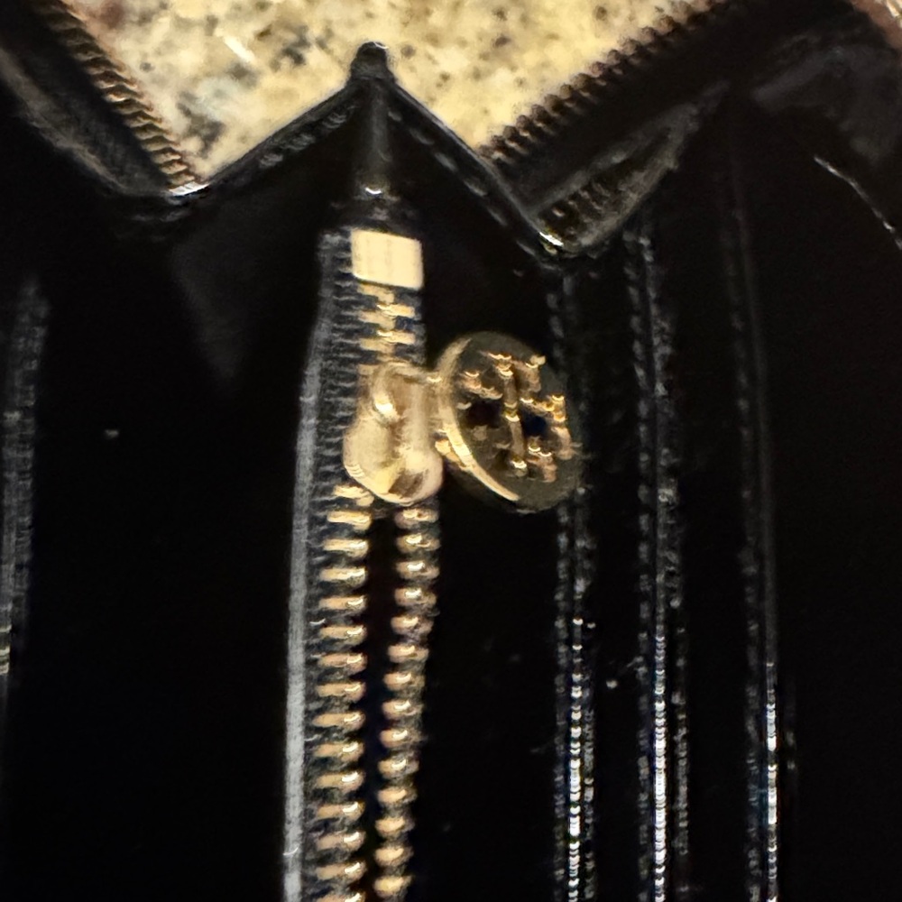 Tory Burch Black and Gold Embossed Wallet - Picture 6 of 10